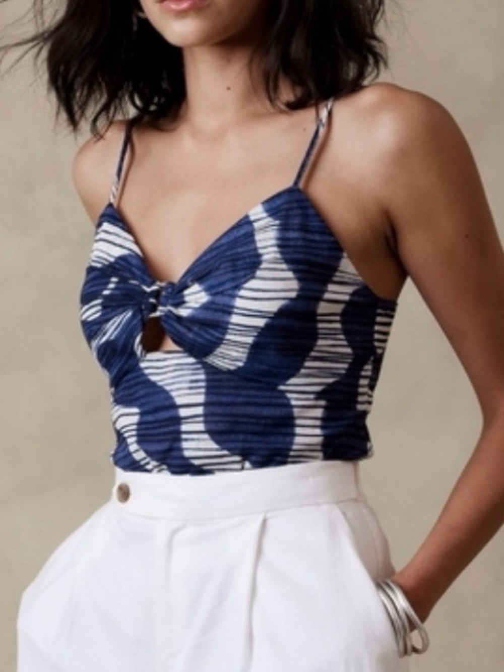 Banana Republic Linen Blend Bow Front Cami Blue White Print Size 2